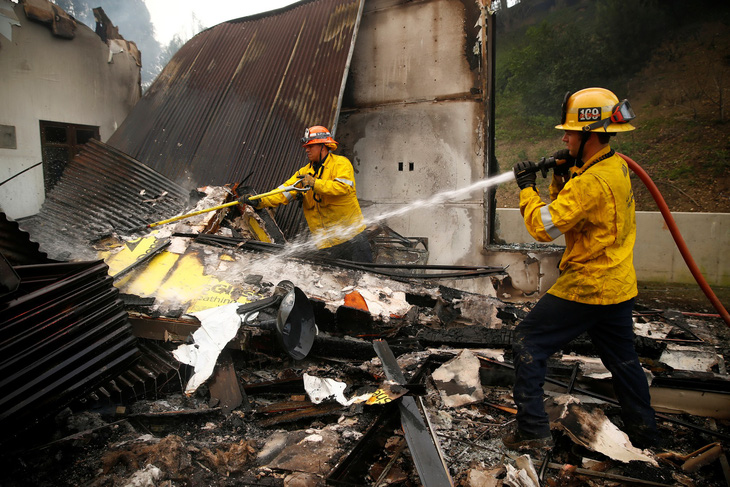 Mỹ: 23 người đã thiệt mạng do cháy rừng tại California - Ảnh 1.