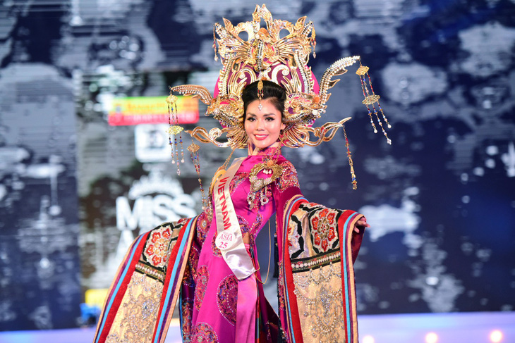 Kim Nguyên nhận danh hiệu Tân Hoa hậu châu Á Việt Nam 2018 - Ảnh 1.