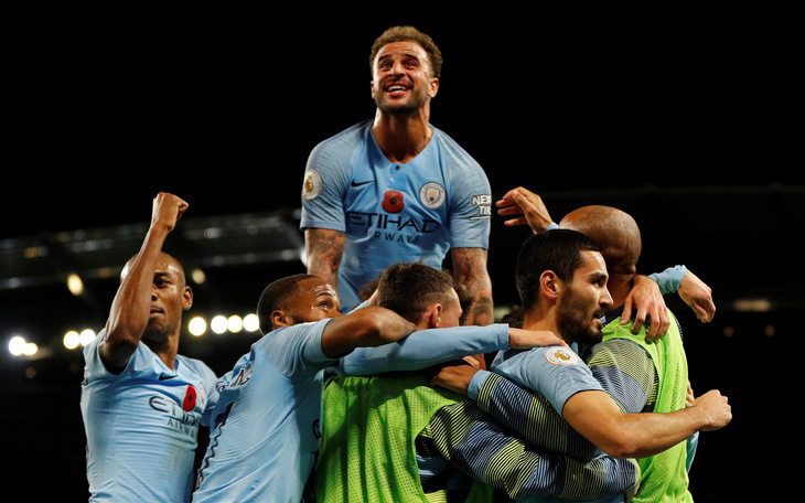 Manchester City thắng áp đảo Manchester United 3-1 tại Etihad