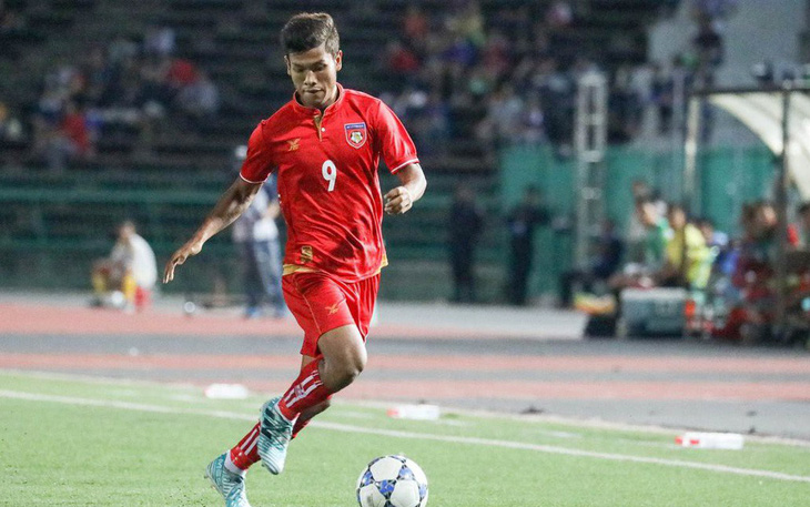 Thủ môn mắc sai lầm khiến Campuchia thua thảm Myanmar