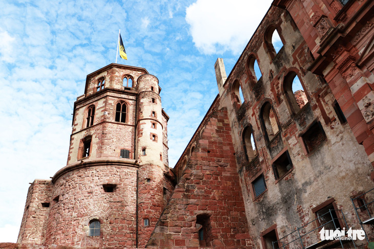 Theo chân du khách Việt khám phá thành phố cổ Heidelberg  - Ảnh 2.