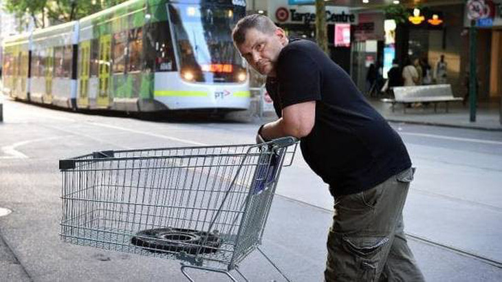Dân Melbourne quyên tặng người đàn ông vô gia cư dũng cảm 36.000 USD - Ảnh 1.