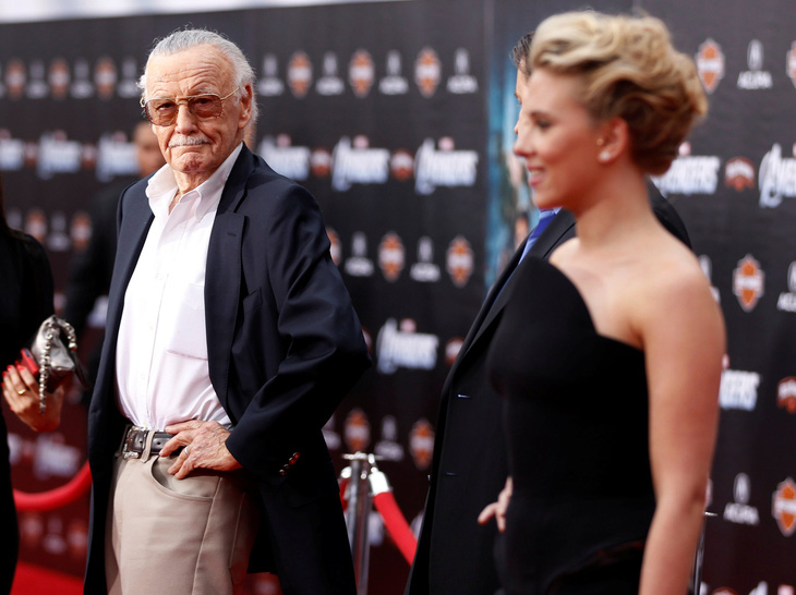 Stan Lee - cha đẻ vũ trụ điện ảnh siêu anh hùng Marvel đã qua đời - Ảnh 2.
