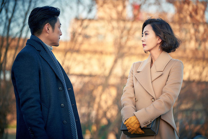 Phim 19+ của Kim Nam Joo cắt hết cảnh nóng lên sóng HTV2 - Ảnh 7.
