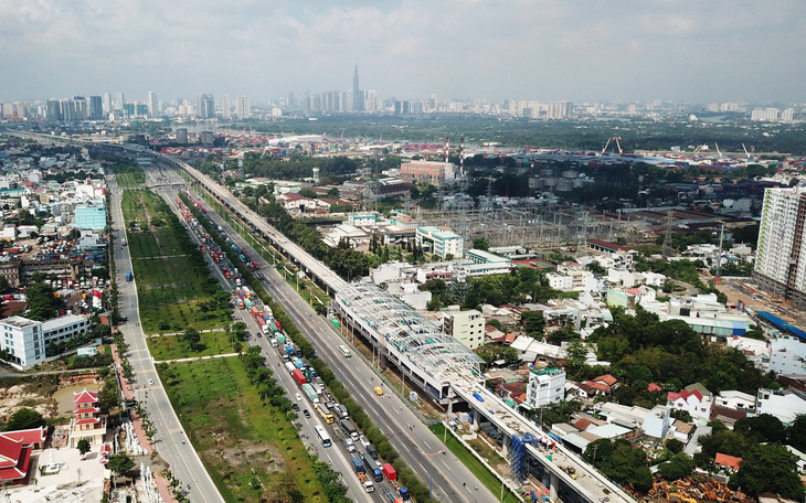 Hai tuyến metro tại TP.HCM vì sao chậm tiến độ?