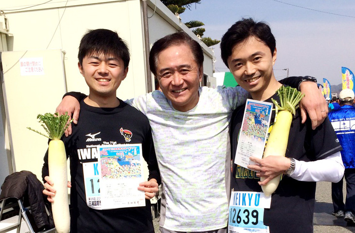 Chạy marathon ở tuổi 64 - Ảnh 1.