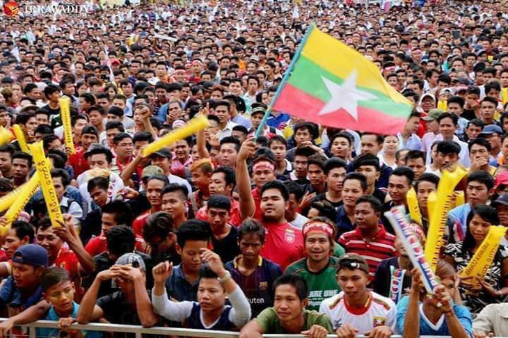 Báo chí Myanmar muốn CĐV nhà làm cóng chân các tuyển thủ Việt Nam - Ảnh 1.