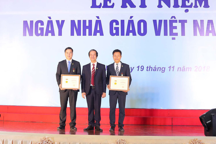 ĐH Quốc gia Hà Nội công bố hơn 1.000 bài báo khoa học mỗi năm - Ảnh 2.