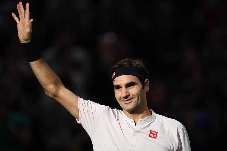 Đánh bại Fognini, Federer sẵn sàng trở thành Ông 100 - Ảnh 1.