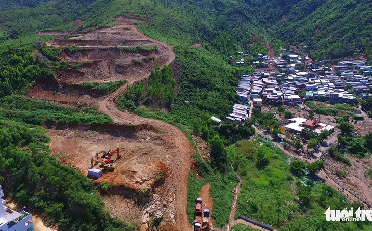 Những dự án đô thị "trên đầu" làm sạt lở núi ở Nha Trang?