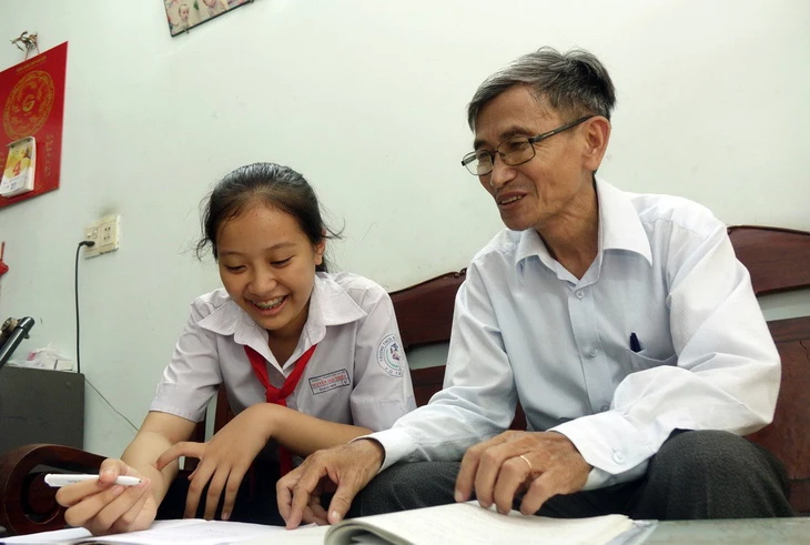 Không để học sinh nhìn cuộc sống lệch lạc - Ảnh 3.
