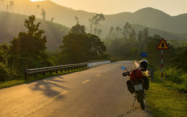 Du khách Đức: "Tuyệt vời khi du lịch Việt Nam bằng xe máy"