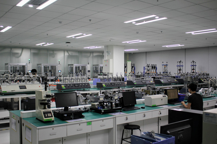 Quy trình sản xuất smartphone tại nhà máy của OPPO - Ảnh 10.