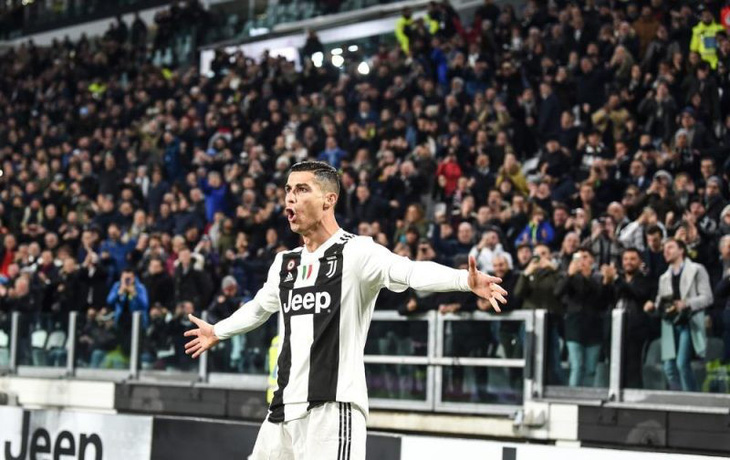 Ronaldo đệm bóng ghi bàn, Juventus hơn đội nhì bảng 9 điểm - Ảnh 1.