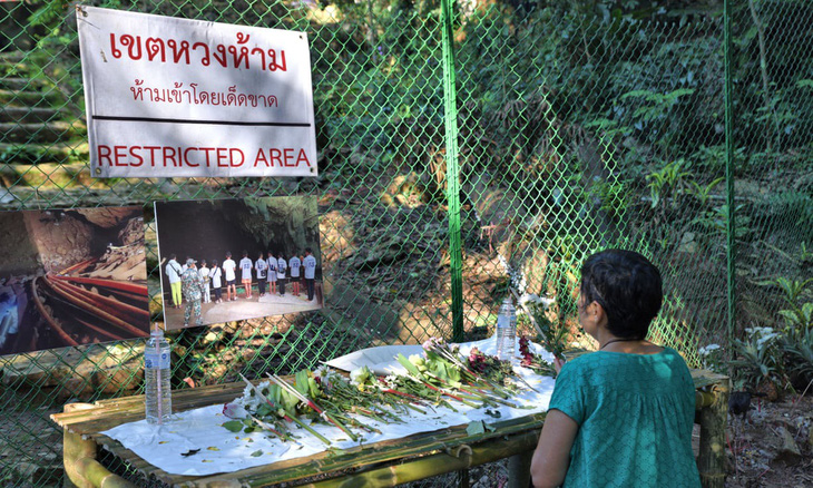 Hang Tham Luang thành điểm hút du khách  - Ảnh 3.