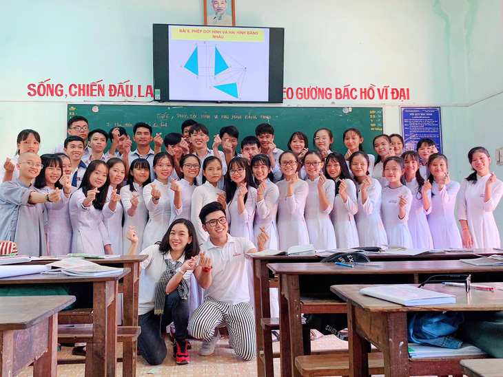 Học bổng của Bia Saigon đến với các em học sinh nghèo miền Trung - Ảnh 3.
