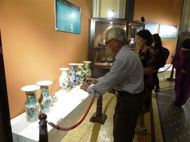 Giới thiệu hơn 130 cổ vật quý mang đậm dấu ấn lịch sử văn hóa Việt Nam - Ảnh 1.
