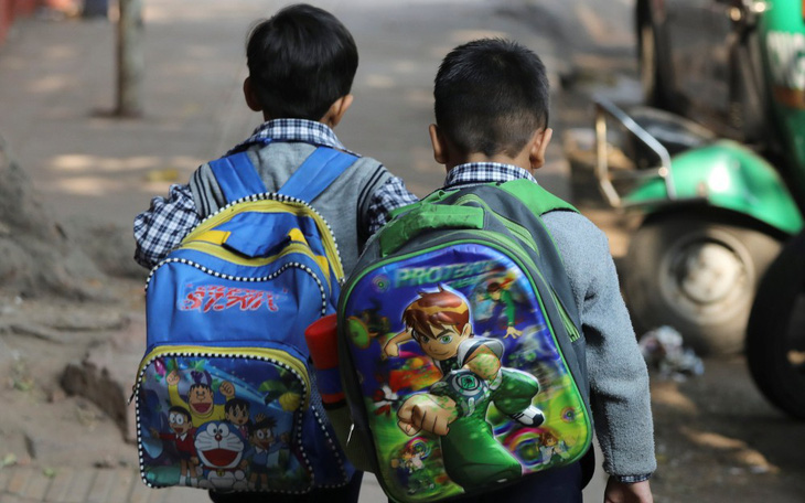 Ấn Độ nỗ lực giảm gánh nặng sách vở cho học sinh