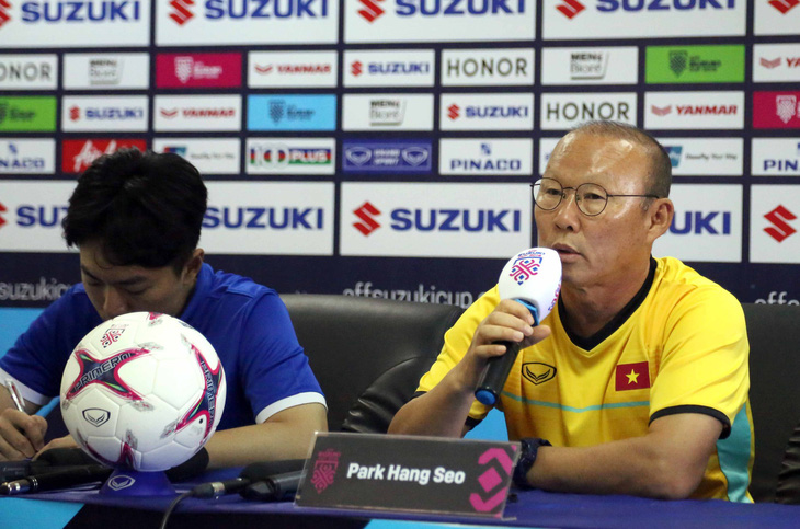 HLV Park Hang Seo tuyên bố tuyển VN sẽ đá bại Lào - Ảnh 1.