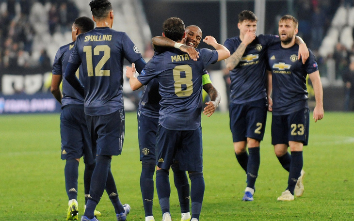 Manchester United ngược dòng hạ Juventus trong 4 phút cuối trận