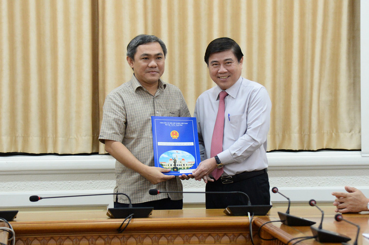 Bổ nhiệm ông Nguyễn Văn Dũng làm Phó bí thư quận 1 - Ảnh 5.