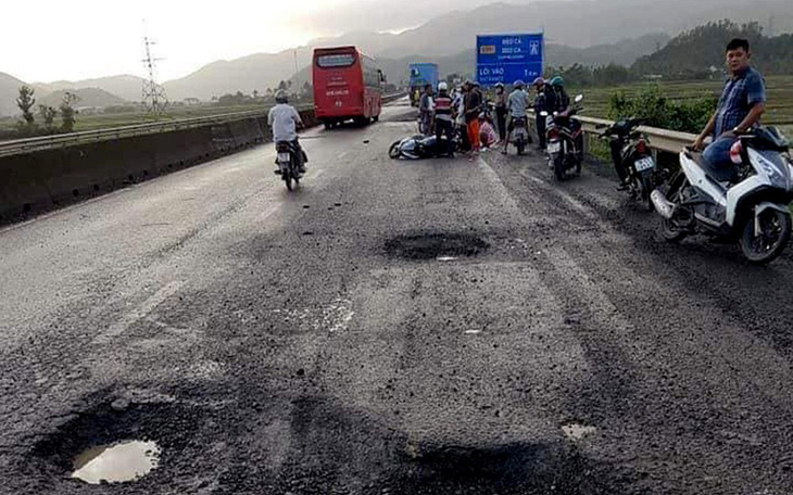 Phú Yên: 1 người chết oan vì sụp "ổ voi" trên quốc lộ 1