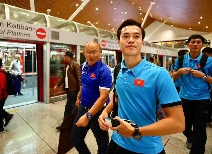 HLV Park Hang Seo và tuyển Việt Nam lạc quan ngày về - Ảnh 5.