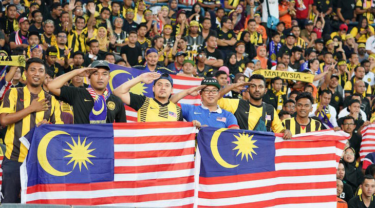CĐV Malaysia đã cảm nhận mùi vị cúp vàng - Ảnh 1.