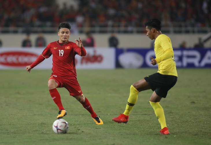 Quang Hải đoạt giải Cầu thủ xuất sắc nhất AFF Cup 2018 - Ảnh 1.
