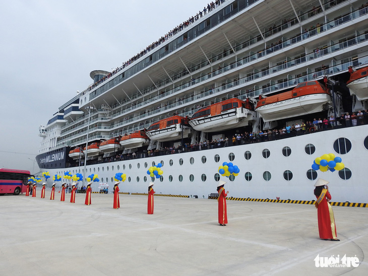 Cảng tàu khách quốc tế Hạ Long đón khách quốc tế thứ 15 triệu đến Việt Nam - Ảnh 3.