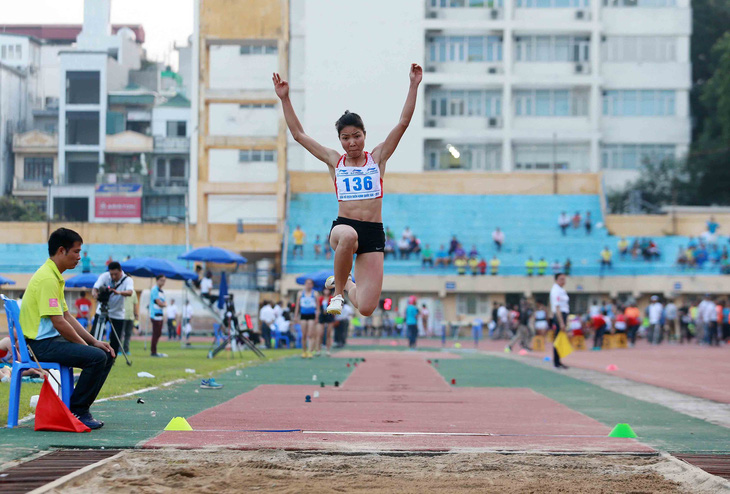 Nhảy xa nữ bị loại khỏi SEA Games 2019 tại Philippines - Ảnh 1.