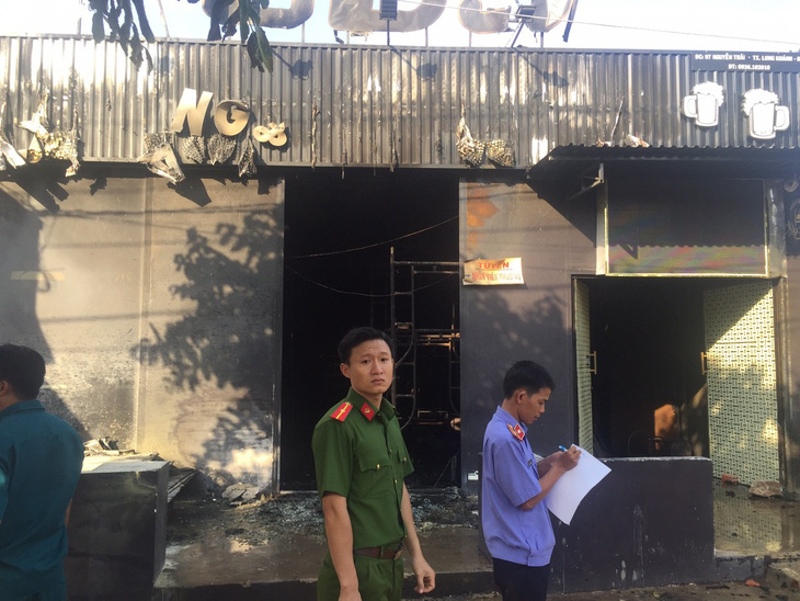 Cháy quán nhậu ở Đồng Nai, 6 người chết, tạm giữ thầu công trình - Ảnh 4.
