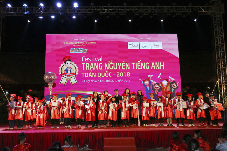 Đông đảo trẻ em tham gia Festival Trạng Nguyên Tiếng Anh - Ảnh 1.