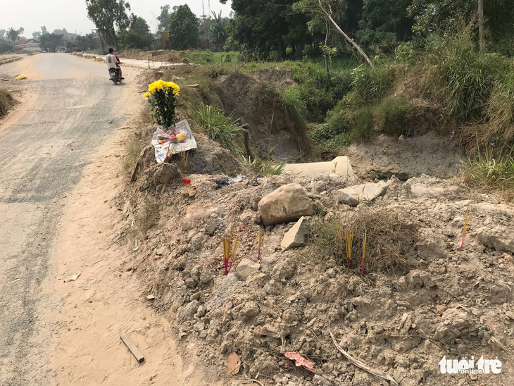 Lọt suối bên đường đang làm, một sinh viên ở KTX ĐHQG TP.HCM chết trong đêm - Ảnh 1.