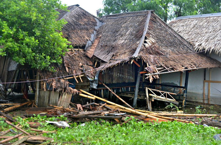 Sóng thần do núi lửa phun ở Indonesia, 62 người thiệt mạng - Ảnh 7.