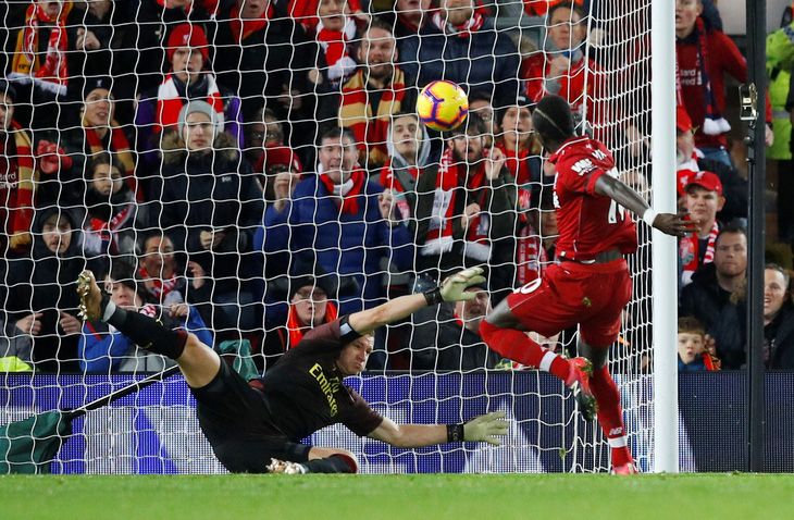 Firmino lập hat-trick, Liverpool nhấn chìm Arsenal 5-1 - Ảnh 2.