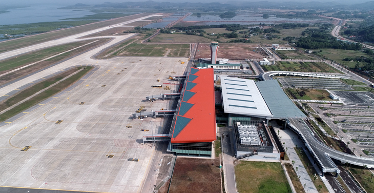 Thủ tướng phát lệnh khai trương sân bay Vân Đồn - Ảnh 3.