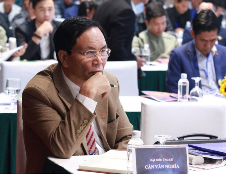 Ông Cấn Văn Nghĩa bất ngờ giành chức Phó chủ tịch tài chính VFF - Ảnh 3.