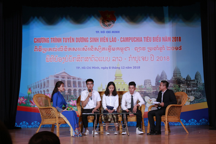 Tuyên dương 130 sinh viên Lào, Campuchia tiêu biểu - Ảnh 3.