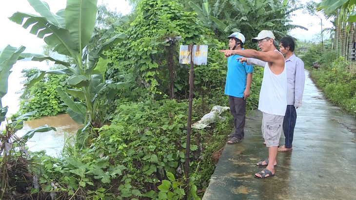 Quảng Ngãi: Lũ lên nhanh, các địa phương cấp tập ứng phó - Ảnh 2.