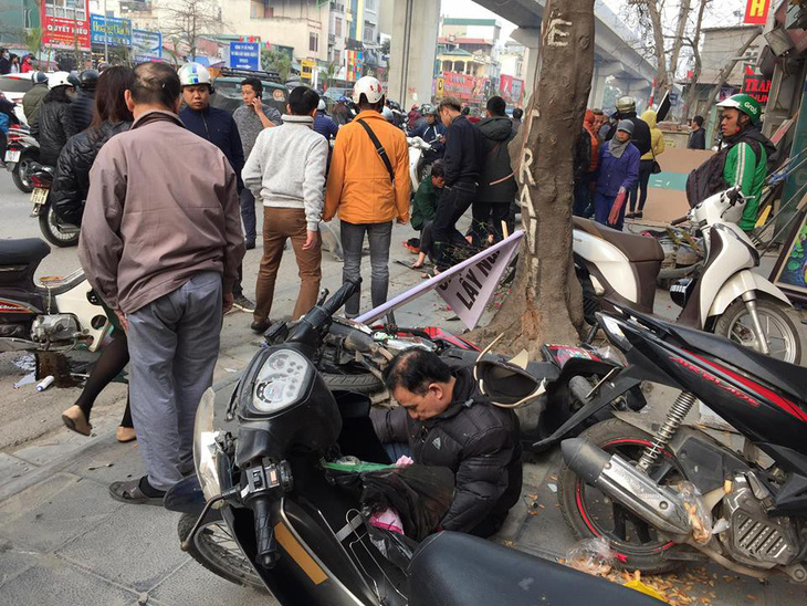 Xe ‘điên’ gây tai nạn liên hoàn trên phố Hà Nội - Ảnh 3.