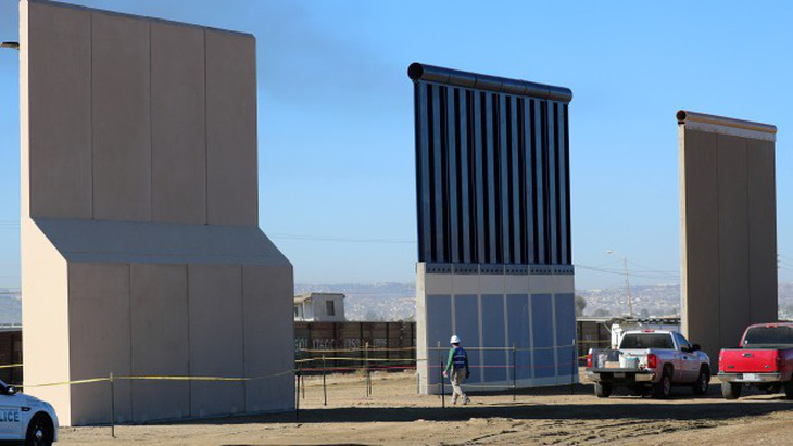 Chính quyền Trump lẳng lặng xây lại bức tường biên giới - Ảnh 5.