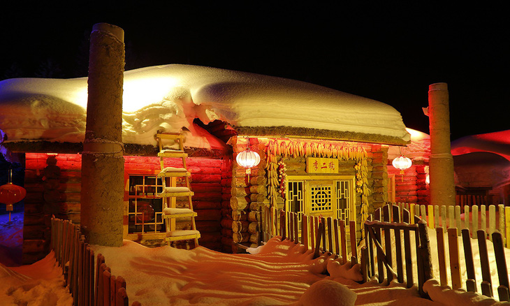 Ngôi làng tuyết trắng đẹp như trong cổ tích ở Cáp Nhĩ Tân - Ảnh 2.