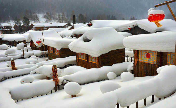 Ngôi làng tuyết trắng đẹp như trong cổ tích ở Cáp Nhĩ Tân - Ảnh 11.