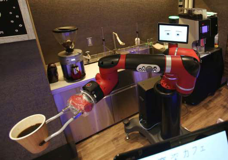 Robot pha cà phê trong tiệm mới khai trương tại Tokyo - Ảnh 1.