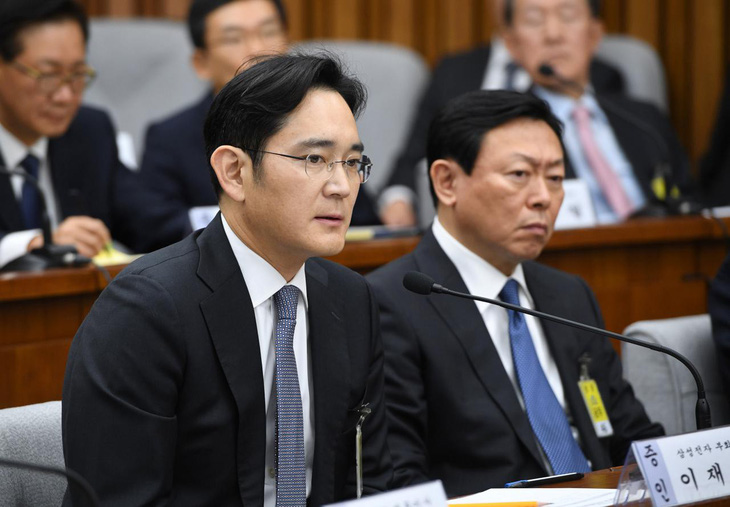 ‘Thái tử’ Samsung chỉ bị phạt tù treo hơn 2 năm - Ảnh 1.