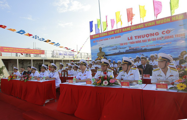 Thượng cờ 2 tàu hộ vệ tên lửa Trần Hưng Đạo và Quang Trung - Ảnh 3.