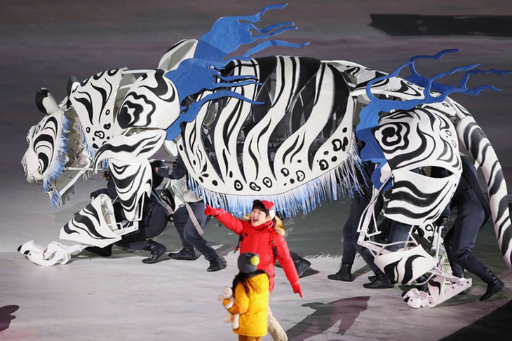 Lễ khai mạc Olympic mùa đông Pyeongchang rực rỡ và hiện đại - Ảnh 7.