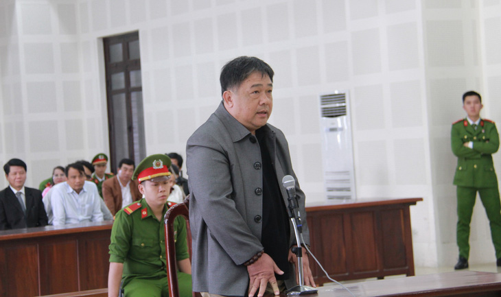 Người đe dọa giết chủ tịch Đà Nẵng lãnh 18 tháng tù - Ảnh 1.