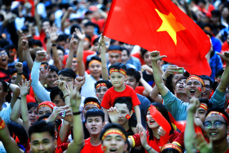 Thủ tướng điện thoại chúc mừng U-23 Việt Nam ngay lập tức - Ảnh 1.